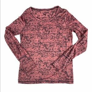 Te Verde Long Sleeve Yoga Top with Finger Holes